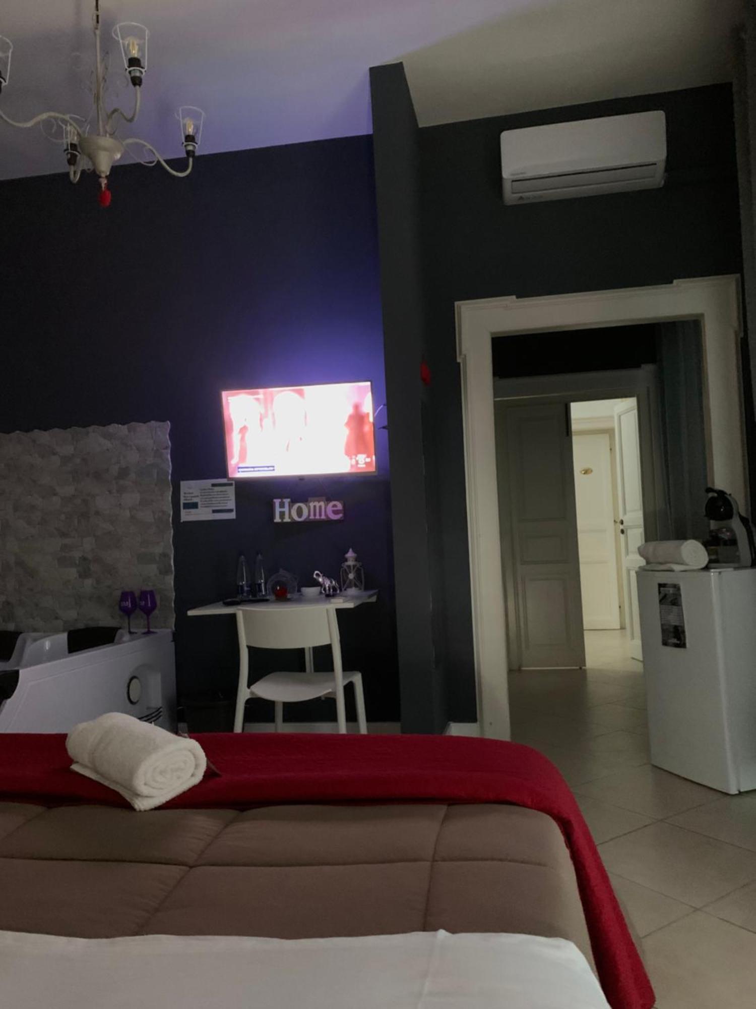 Taranto Mn Place Extérieur photo
