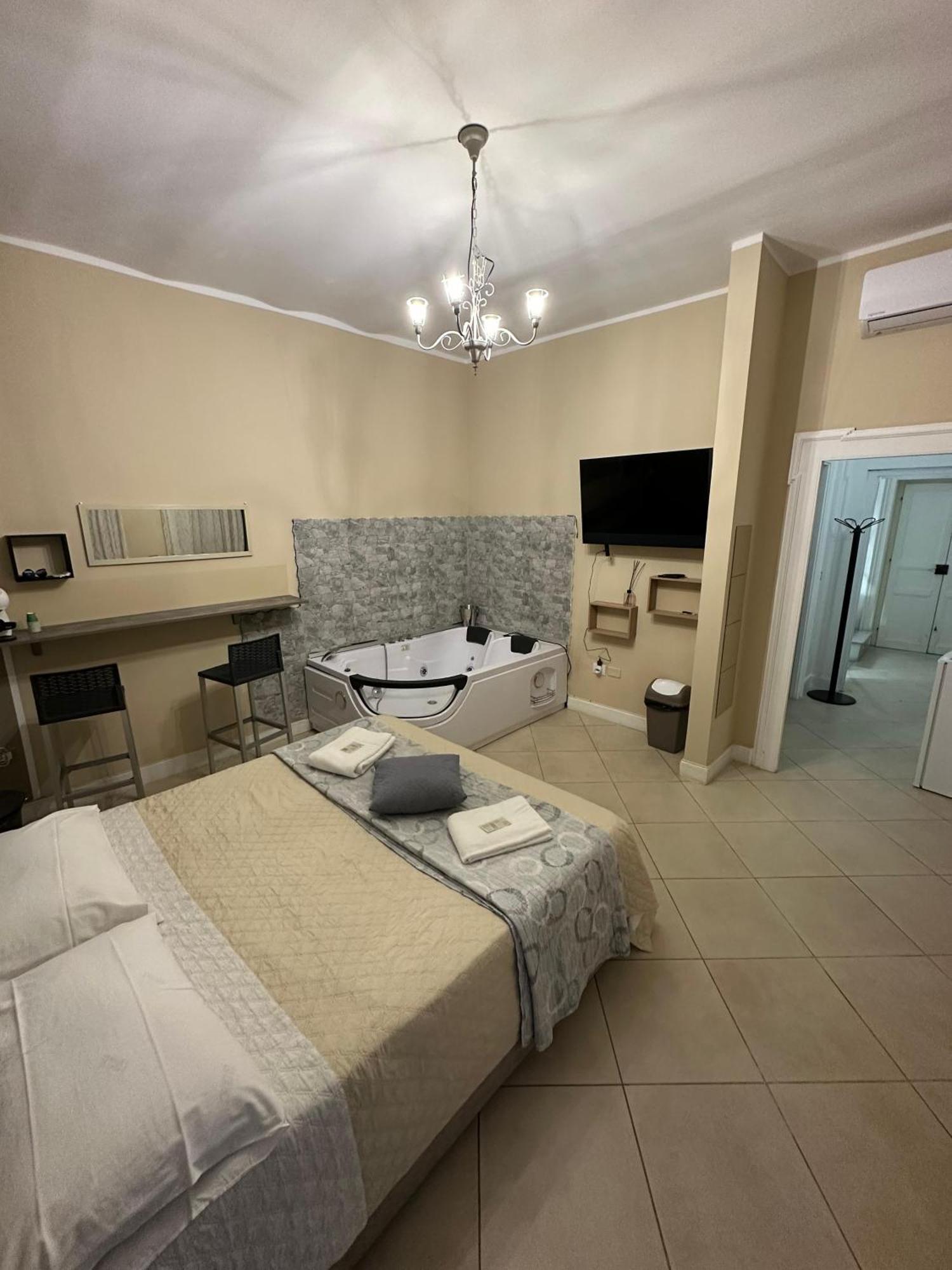 Taranto Mn Place Extérieur photo
