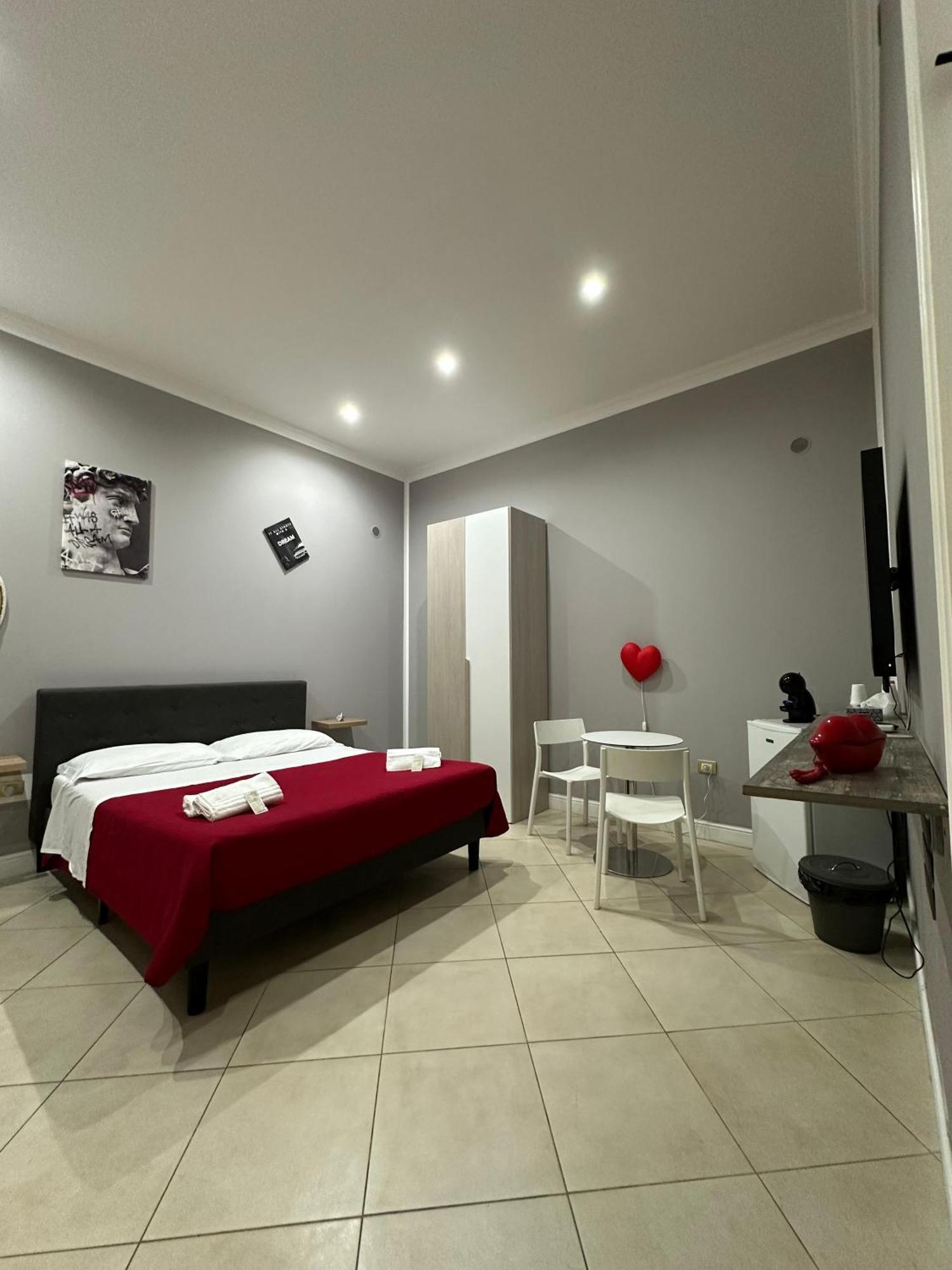 Taranto Mn Place Extérieur photo