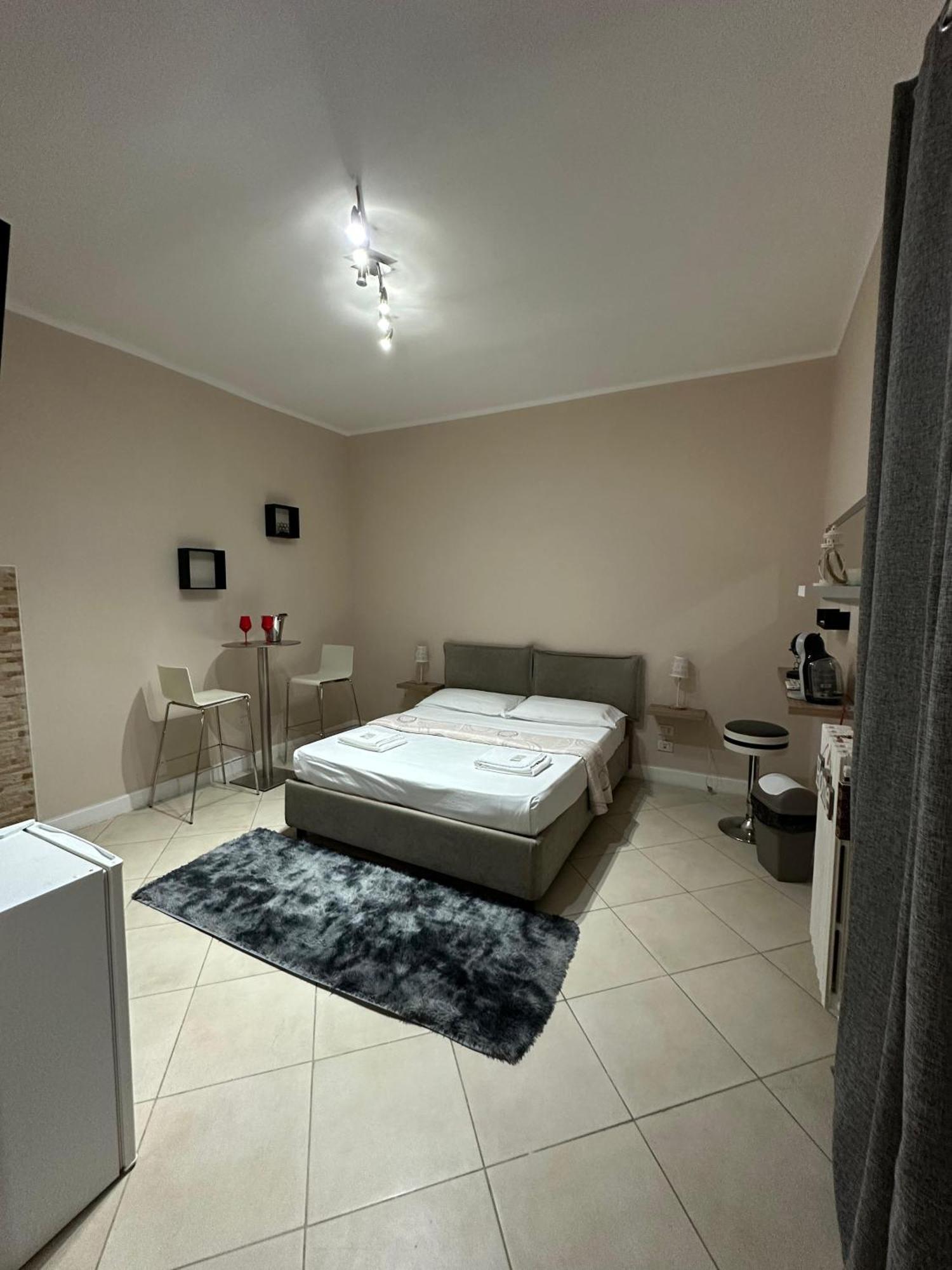Taranto Mn Place Extérieur photo